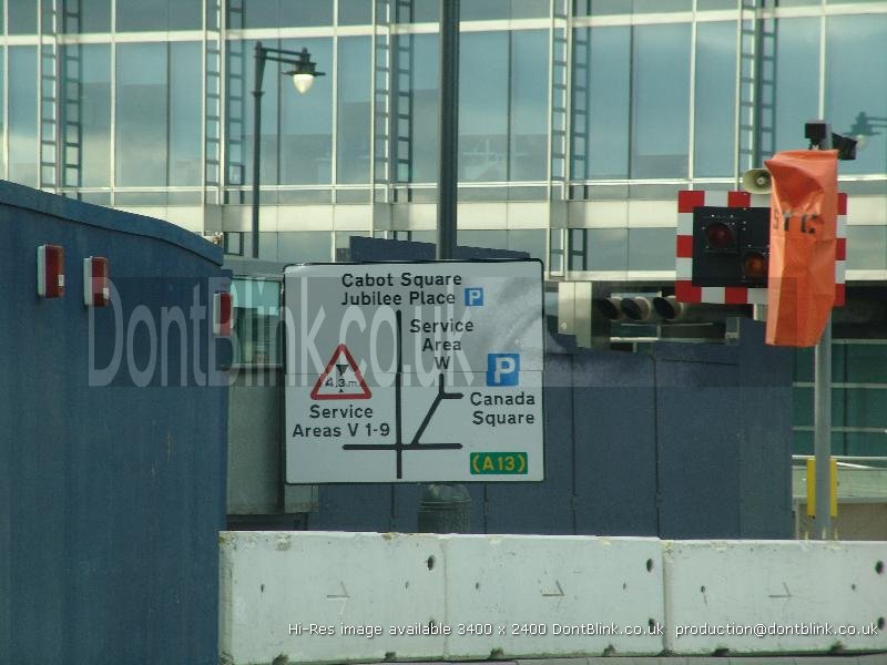 canary-wharf-canada-square-4 