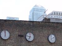 west-ferry-circus-canary-wharf-world-clocks-2